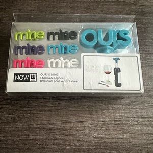 Umbra Ours & Mine 6 Wine Charms
& 1 Bottle Stopper New